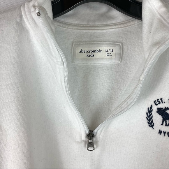 Abercrombie & Fitch Kids Quarter Zip Sweatshirt - Picture 3 of 6